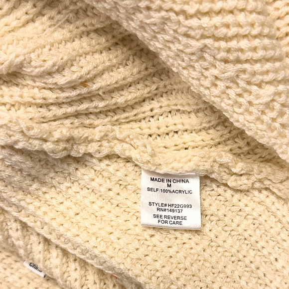 HYFVE knit shrug NWT - Picture 7 of 9